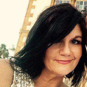 Meet your Posher, Ellen